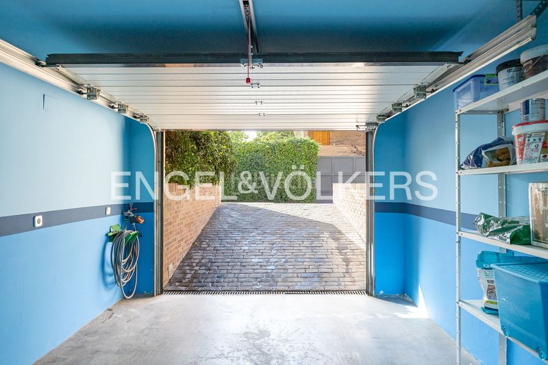 Foto 0ef3bbbd-dc26-483d-be02-5713c5259e3f. Reihenhaus mit heizung parking pool in El Caño-Maracaibo Rozas de Madrid (Las)
