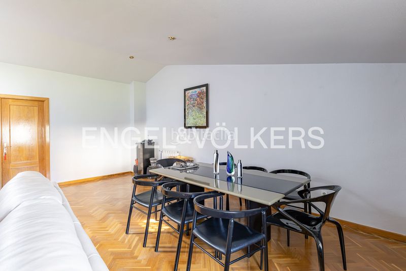 Foto 34078ee3-3467-4cd1-8565-552139a5e7ab. Reihenhaus mit heizung parking pool in El Caño-Maracaibo Rozas de Madrid (Las)
