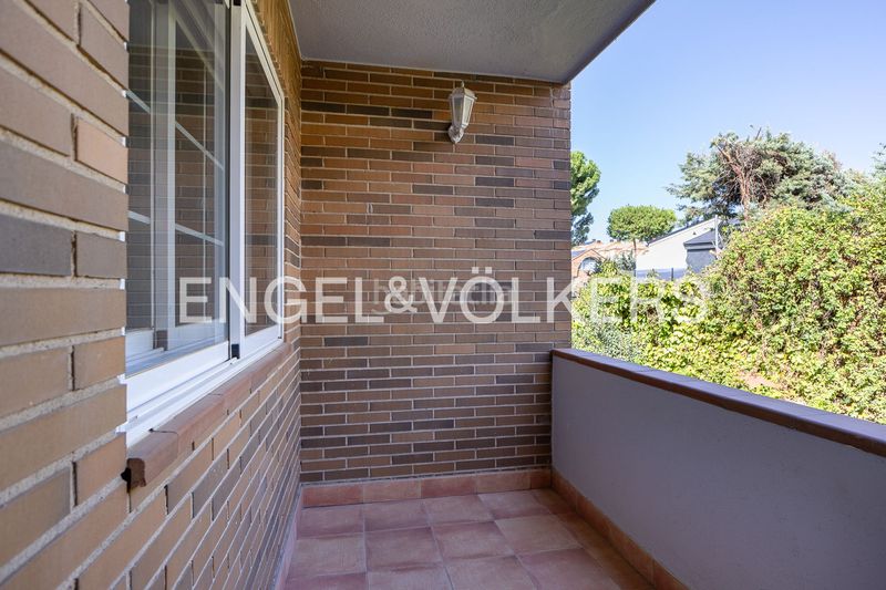 Foto f3dcfe57-7ce1-4cd9-80fa-2b049018184a. Reihenhaus mit heizung parking pool in El Caño-Maracaibo Rozas de Madrid (Las)