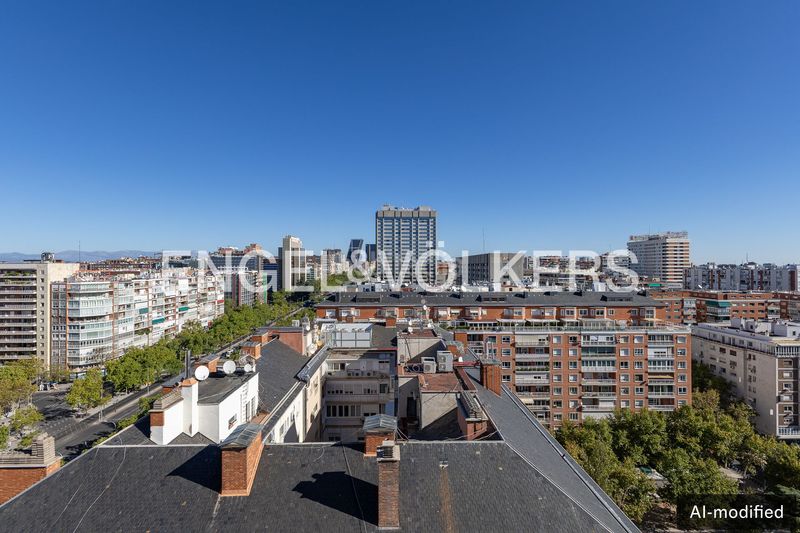 Foto 29ed8cae-0481-4ffb-8054-514ed1050a56. Pis amb calefacció aparcament a Hispanoamérica-Bernabéu Madrid