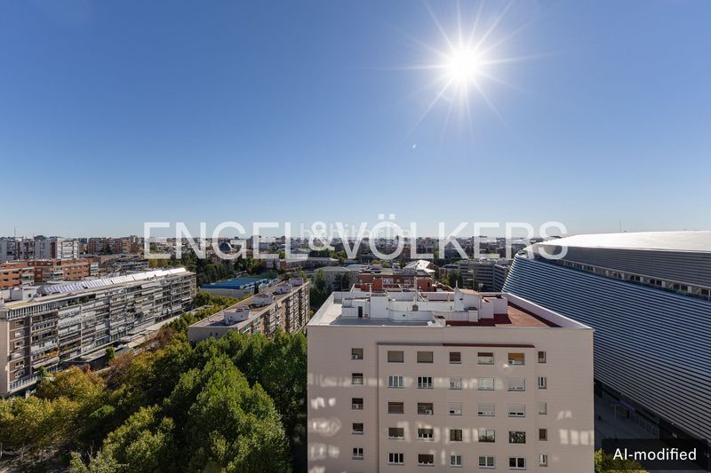 Foto c4abb71a-dab6-4790-a298-ce31229fb8af. Pis amb calefacció aparcament a Hispanoamérica-Bernabéu Madrid