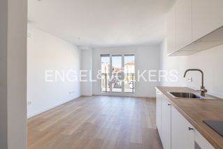 Location Attique à Tres Olivos-Valverde. Precioso dúplex de obra nueva en fuencarral