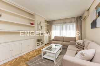 Etagenwohnung in Castilla