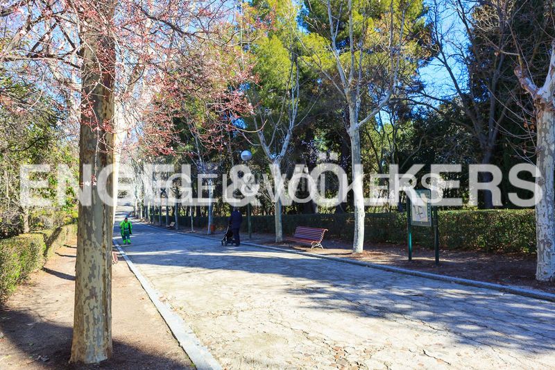 Foto 0cc1fbce-44b3-44ca-9f10-9329857438ef. Lloguer pis amb calefacció aparcament piscina a Rosas - Musas Madrid