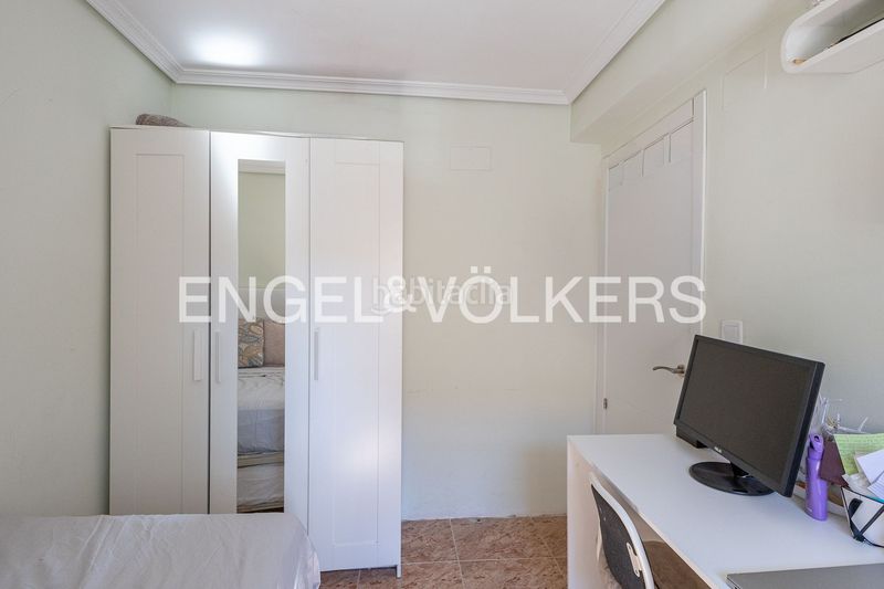Foto a5238c25-5750-4658-aa29-1d34632f0f77. Dúplex amb calefacció a Pinar del Rey Madrid