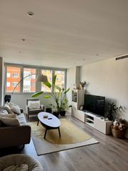 Lloguer Pis  Francisco silvela. Exclusiva vivienda amueblada de 3 dormitorios con garaje y trast
