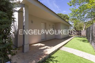 Location Maison à Pueblo. Casa unifamiliar reformada en pozuelo