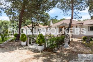 Casa en Raya del Palancar-Guadamonte. Casa independiente en la raya del palancar