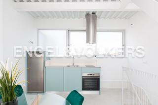 Apartamento en Almenara-Ventilla. Triplex de diseño a estrenar en almenara