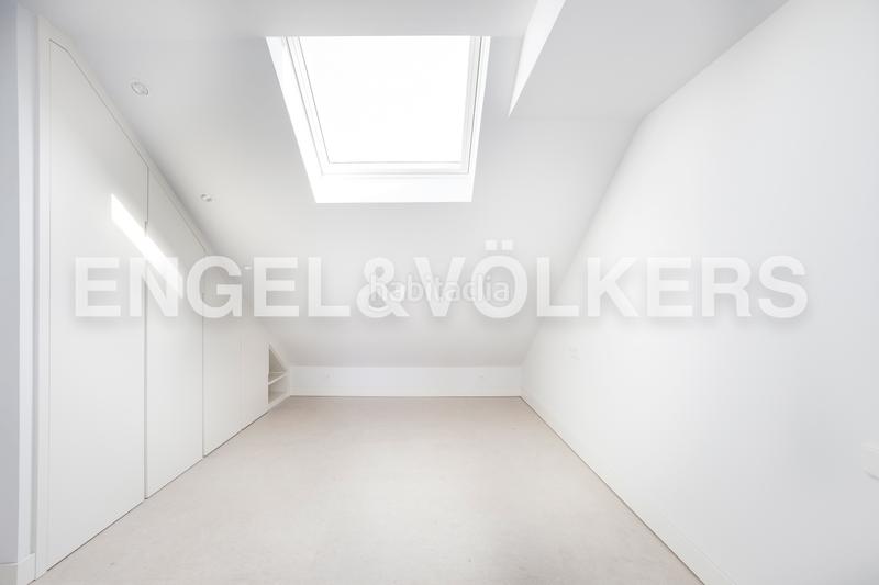 Foto 70e0f664-5270-4e62-b352-19e14c4836ce. Lloguer àtic amb calefacció a Universidad-Malasaña Madrid