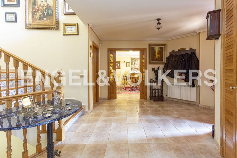 Foto 84380aa1-7424-4f29-abb0-f69469da55f5. Casa amb calefacció aparcament piscina a Molino de la Hoz Rozas de Madrid (Las)