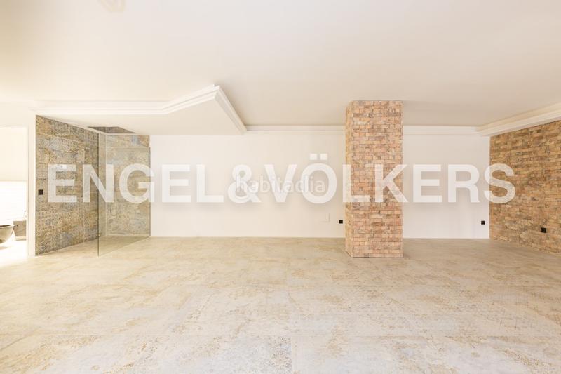 Foto 1203bb87-9b9a-45ae-a601-dfa4cc8a6d6e. Piccolo appartamento con riscaldamento parcheggio piscina in Madrid