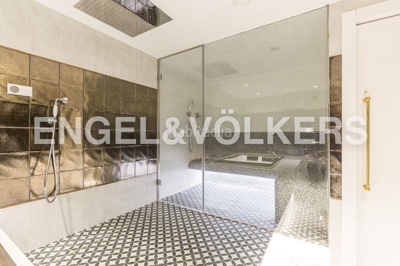 Foto fd499d0f-45da-43e0-9e50-981acdedf014. Piccolo appartamento con riscaldamento parcheggio piscina in Madrid