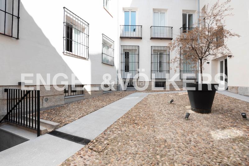 Foto ec67be23-1c43-4f18-a729-c838b1e40c8b. Alquiler apartamento espectacular piso de un dormitorio en malasaña en alquiler en Madrid