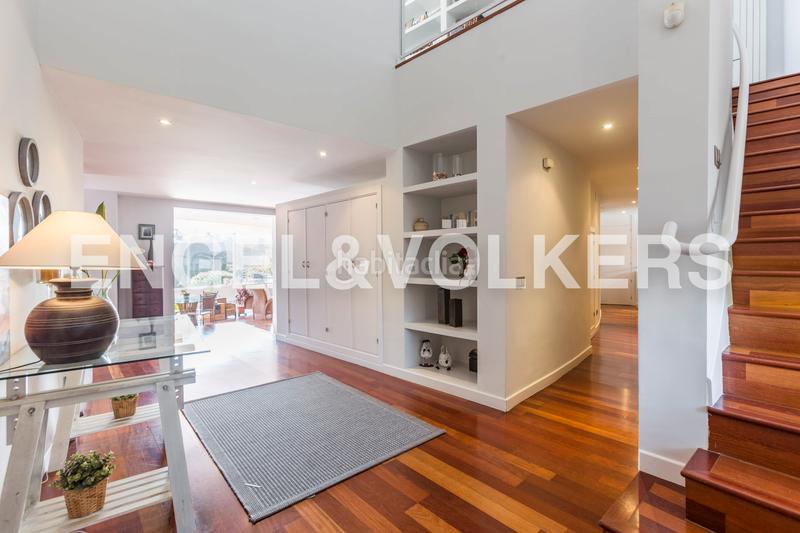 Foto 55c603e0-d3db-44af-9de7-433a95b16918. Casa chalet exclusivo con diseño geométrico del prestigioso arquitecto pérez urruti en Majadahonda