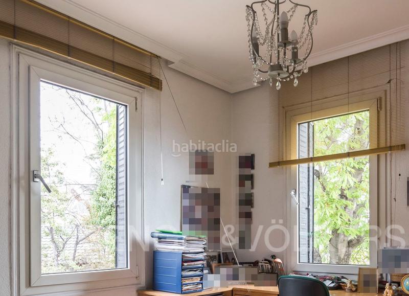 Foto c047f726-69d6-4023-a1e5-9613cf5e9645. Casa chalet unifamiliar en parcela única de Nueva España en Madrid