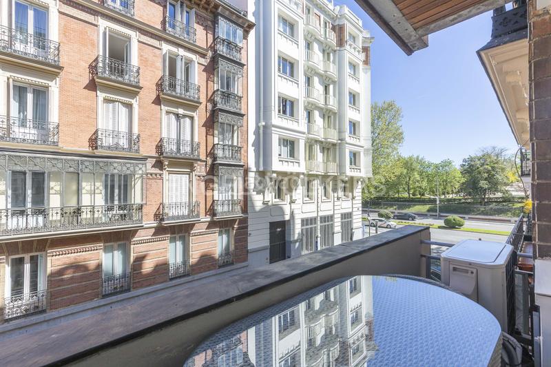 Foto 817ea0d4-553e-4e29-9838-40024a36022a. Apartamento exclusivo loft de diseño a pasos del retiro. en Madrid