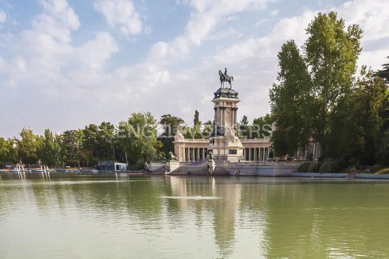 Foto 90aec24b-4525-4bf5-a9f6-de6a73fb2908. Apartamento exclusivo loft de diseño a pasos del retiro. en Madrid