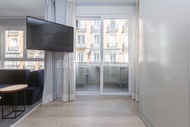 Foto ce727547-0021-4ad4-8529-805ec14b3a85. Apartamento exclusivo loft de diseño a pasos del retiro. en Madrid