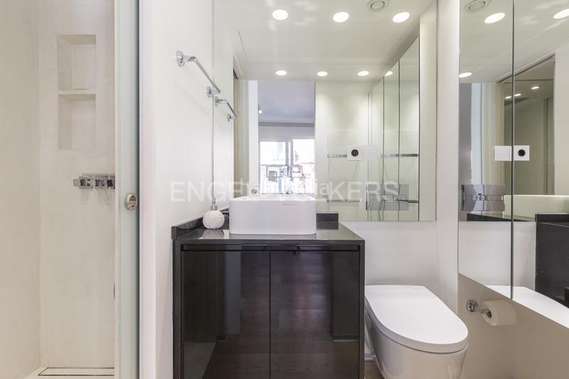 Foto f40a38ff-881d-451b-a747-1b77b5fa929f. Apartamento exclusivo loft de diseño a pasos del retiro. en Madrid
