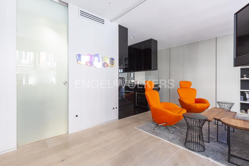 Foto fc34e06e-0cce-4fa1-851a-04ef1777b8ad. Apartamento exclusivo loft de diseño a pasos del retiro. en Madrid