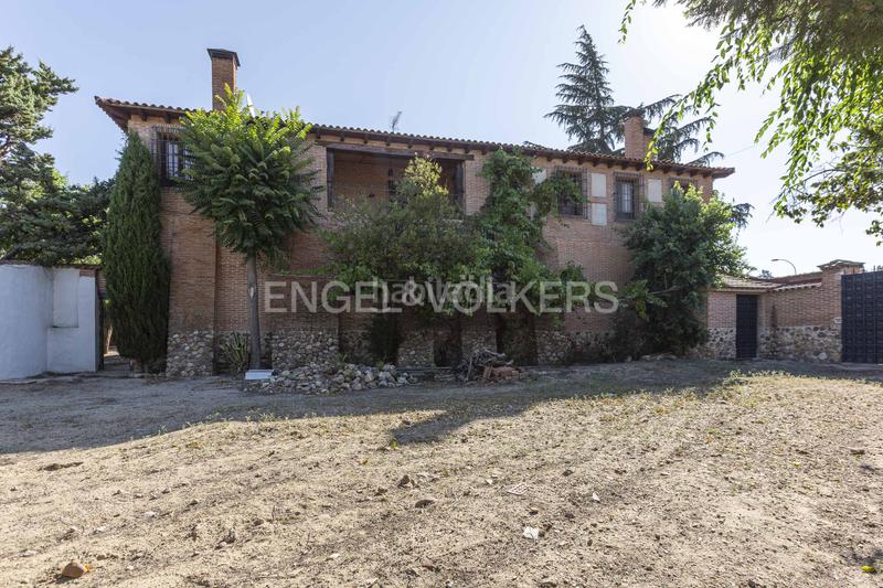 Foto 3558ade9-c71f-47ee-87df-c4e553b3b623. House with heating parking pool in Valdeolmos - Alalpardo