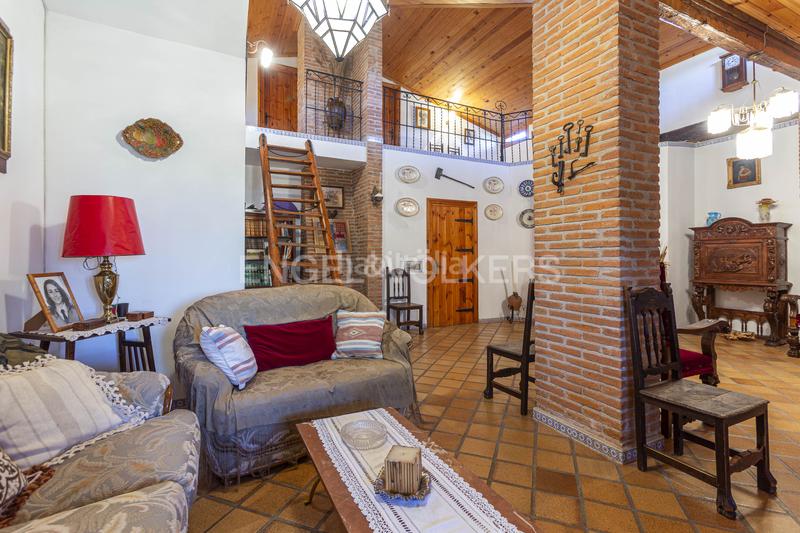 Foto 6dde37de-9f9f-41d1-8824-ca9371f7f090. House with heating parking pool in Valdeolmos - Alalpardo