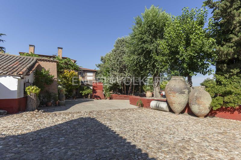 Foto b1a8e02a-6228-44cb-9a21-a117651b0154. House with heating parking pool in Valdeolmos - Alalpardo