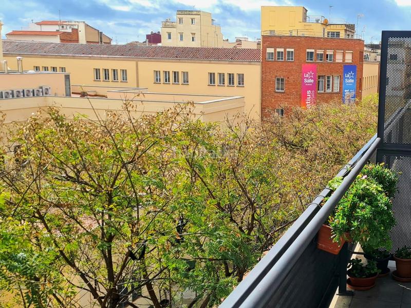 Foto 7a18a862-6d51-4d05-87b3-6f07e7fa9818. Piso  en venta en Barceloneta Barcelona