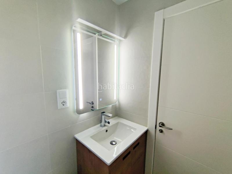 Foto 8cb51106-96db-48b2-a0d5-86942b6238af. Casa adossada a Cardedeu