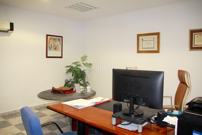 Foto 22ad48a5-b304-4cc3-b2c2-a79725145dcf. Local comercial a Centro Urbano Benidorm