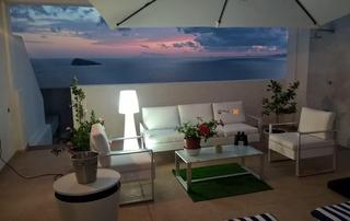tic en Rincn Alto. Exclusivo tico dplex en primera lnea de playa en benidorm  ve