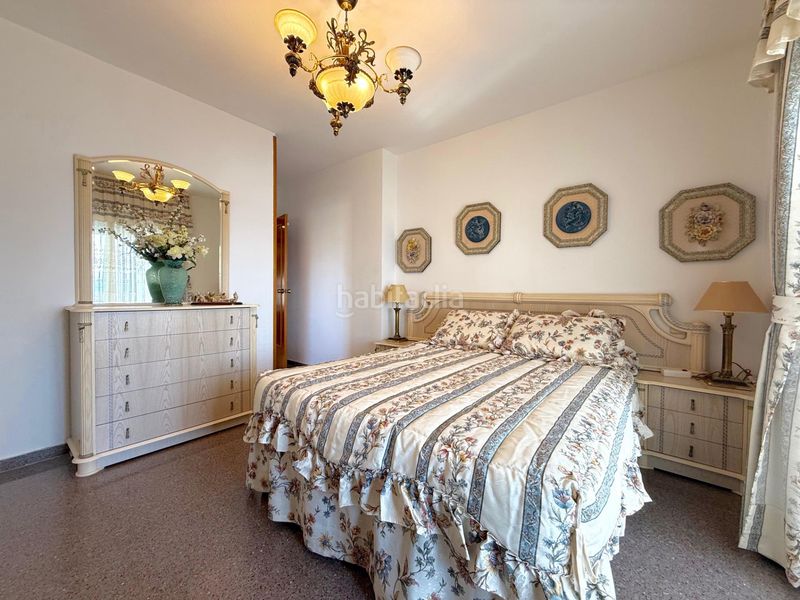 Foto 3683b829-f5e6-4890-90b5-b922bd286893. Apartament amb aparcament piscina a Playa Poniente Benidorm