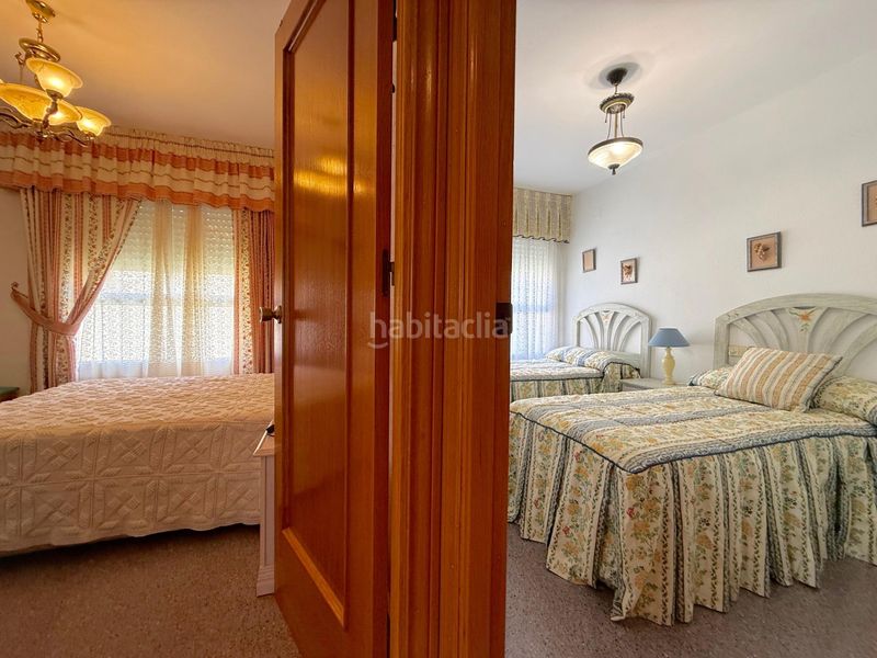 Foto 562e8c2f-0094-43ce-be81-e7f682275b8f. Apartament amb aparcament piscina a Playa Poniente Benidorm