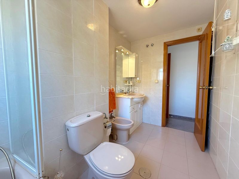 Foto 5a85d133-035b-447a-8dab-8f748cfe7af8. Apartament amb aparcament piscina a Playa Poniente Benidorm