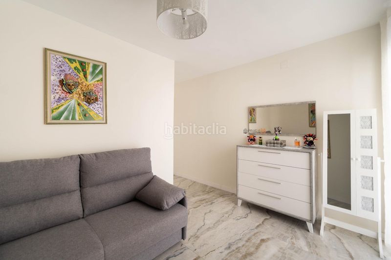 Foto 3131bb48-a76b-4ece-8b5e-04e48aa80362. Pis a Colonia Madrid Benidorm