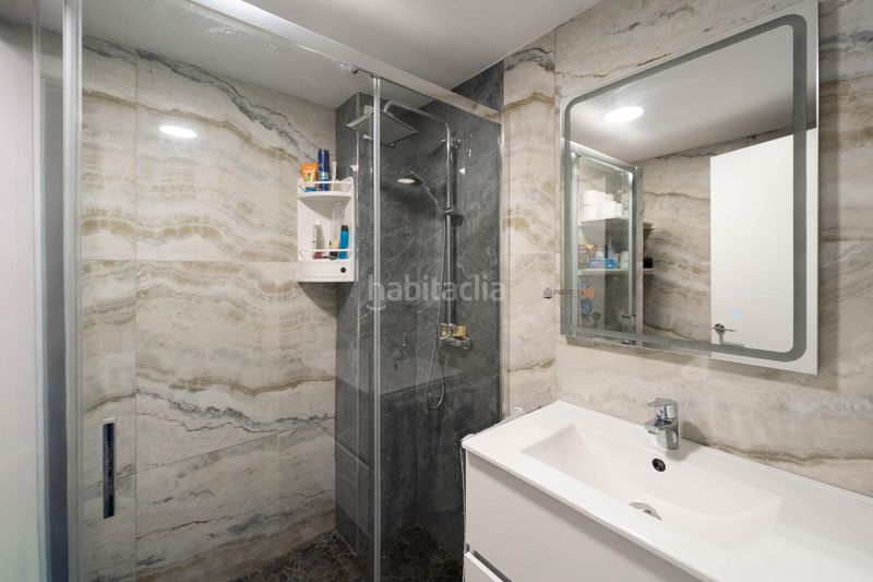 Foto 98bc7ad3-541c-4699-8ad3-f8af1758d410. Pis a Colonia Madrid Benidorm