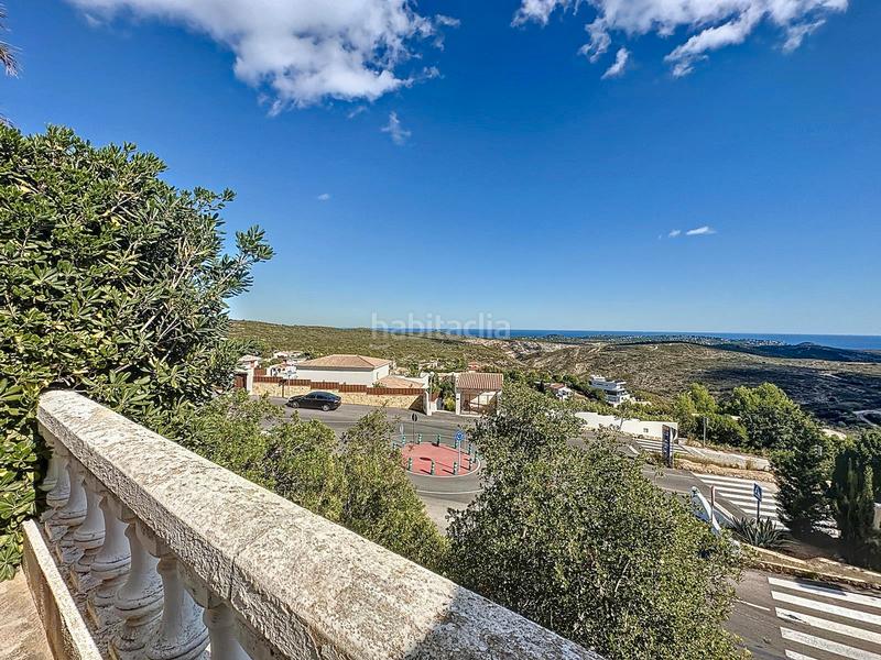 Foto 5ae64bc4-f357-4669-be8f-96fda1ee6f11. Chalet con riscaldamento parcheggio piscina in Cumbre del Sol Poble Nou de Benitatxell (el)