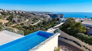Chalet in Cumbre del Sol