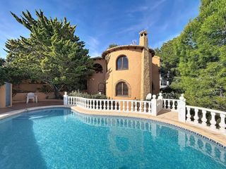 Chalet in Cumbre del Sol