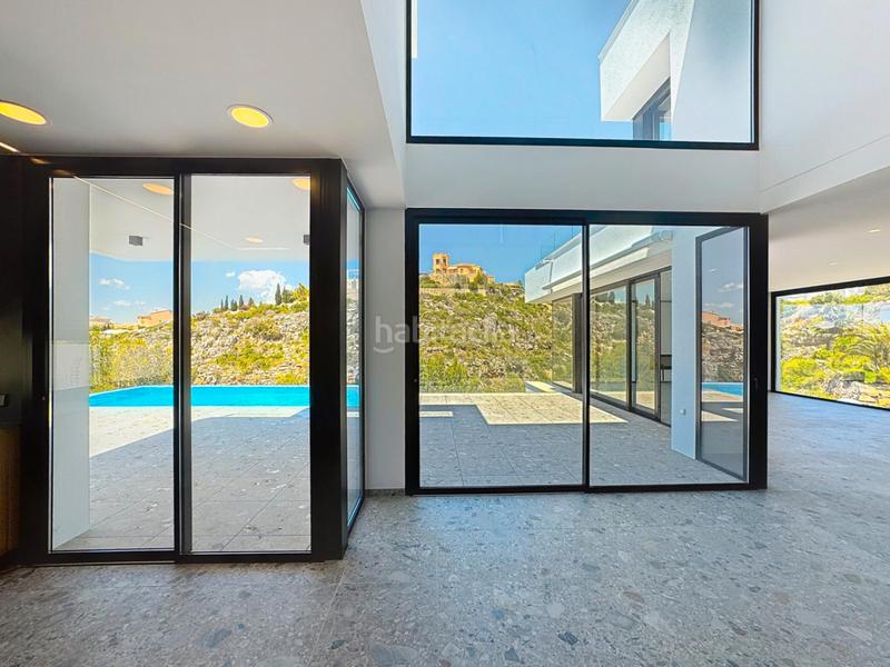 Foto a54c1092-8554-48b1-a047-3fb8d48df4f2. Chalet con riscaldamento parcheggio piscina in Cumbre del Sol Poble Nou de Benitatxell (el)