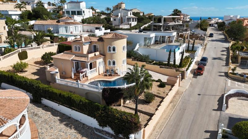 Foto c7bce42d-8597-47bb-831f-39f31580afa4. Chalet con riscaldamento parcheggio piscina in Cumbre del Sol Poble Nou de Benitatxell (el)