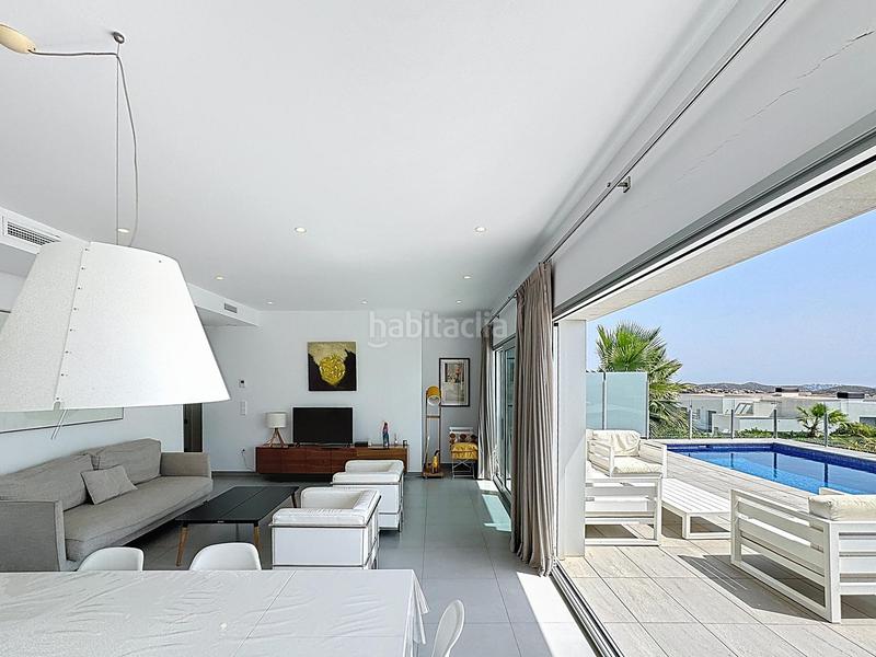 Foto 228b9586-91df-4c4a-aaea-60eda5a50141. Chalet mit heizung parking pool in Cumbre del Sol Poble Nou de Benitatxell (el)