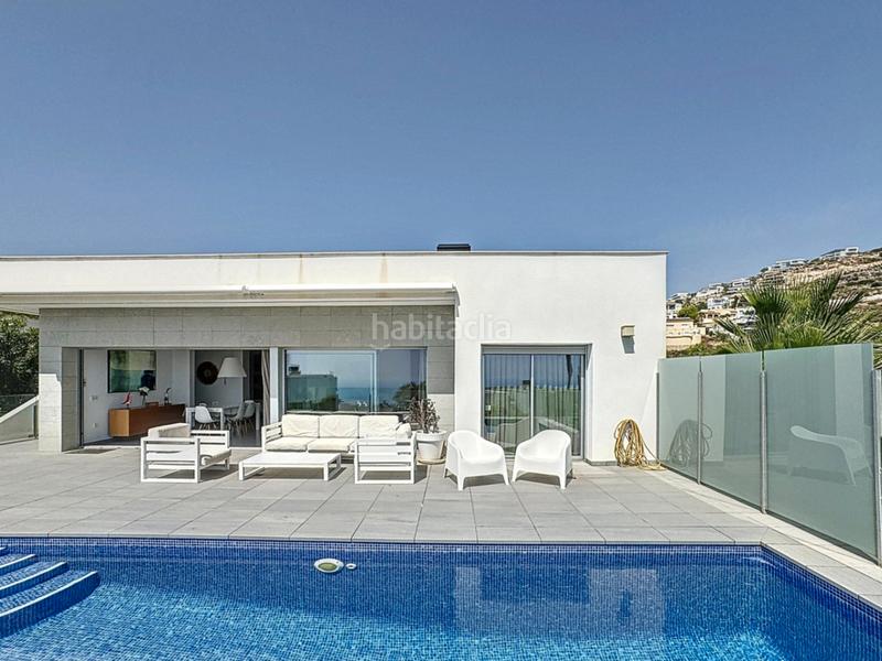 Foto e77588cb-7c35-481a-be08-c69fa94a30f7. Chalet mit heizung parking pool in Cumbre del Sol Poble Nou de Benitatxell (el)