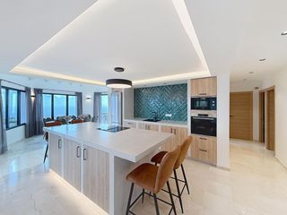 Chalet in Cumbre del Sol