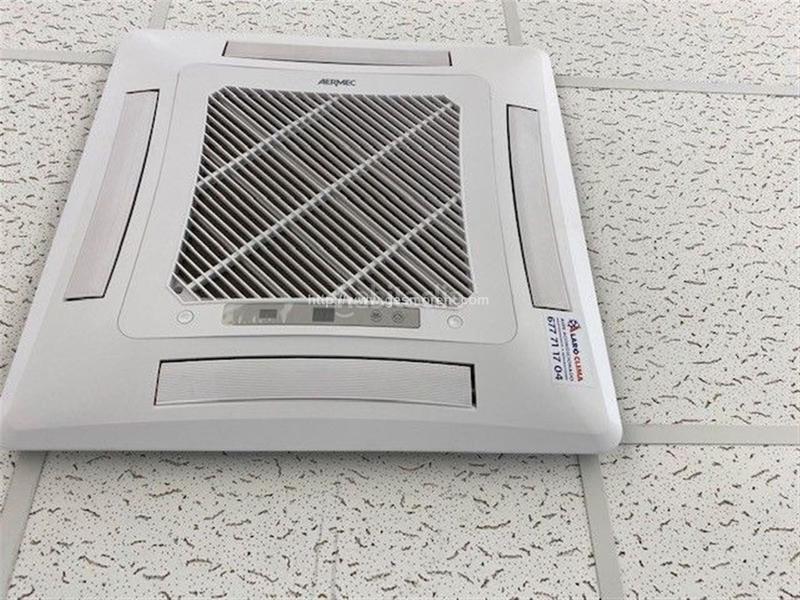 Foto 8d2417fa-f7dc-4726-816c-919adef59ec1. Büro mit heizung in Sa Indioteria Urbà Palma de Mallorca