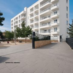 Rez-de-chaussée à Porto Pi. Pack oficina con cambio uso a vivienda  plazas de parking en ven