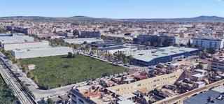 Rent Residential Plot in Son Cladera. Se alquila solar en poligono son fuster