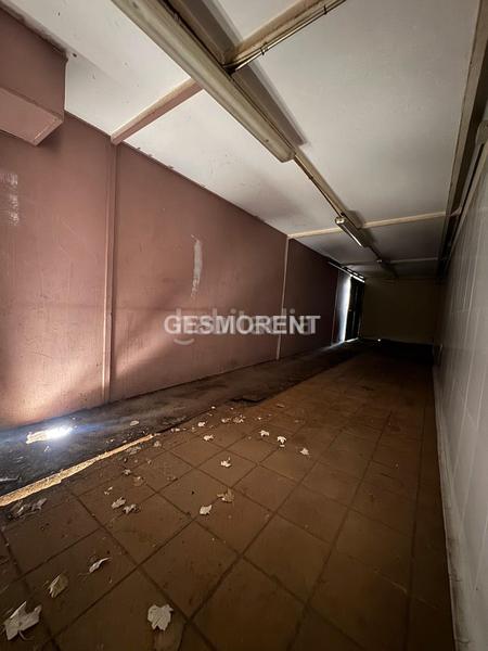 Foto 73c06857-2f8a-4c7c-a847-6a2db0c00564. Local comercial a Zona Industrial Prat de Llobregat (El)