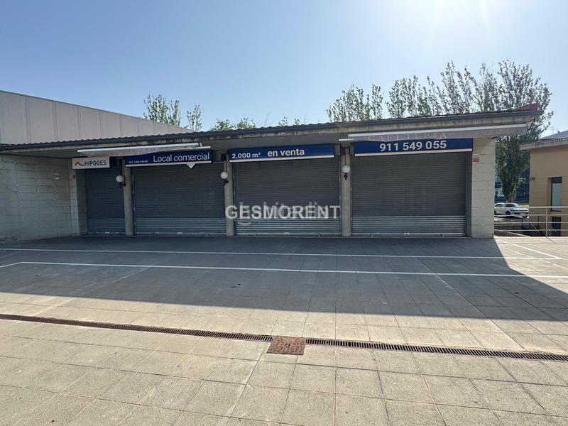 Foto b2adebf9-2bda-43fb-97d2-8358ab03374e. Local comercial a Zona Industrial Prat de Llobregat (El)